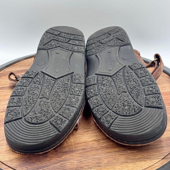 NAOT Arthur Brown Nubuck Oil Sandals Strappy Men\'s EU43/US 10-10.5 Israel main image 4